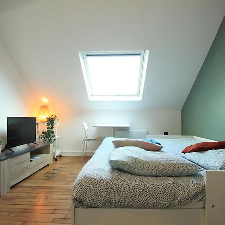 Disponible - Appartement Entier - 10Mn Rer B Aeroport Cdg - Paris Gare Du Nord, T11 Express, Le Bourget, Tout Equipe, Netflix Gratuit, 3 Personnes, 4Eme Etage, Escaliers, Parc Des Expositions, Parking Rue Gratuit Apres 19H Drancy Zewnętrze zdjęcie