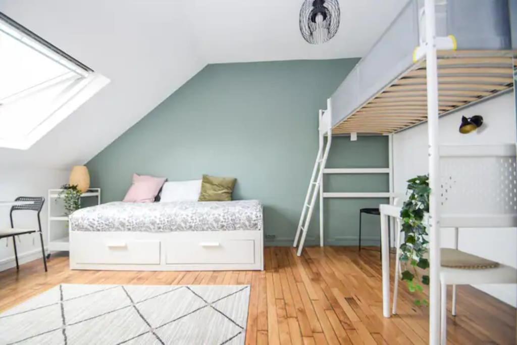 Disponible - Appartement Entier - 10Mn Rer B Aeroport Cdg - Paris Gare Du Nord, T11 Express, Le Bourget, Tout Equipe, Netflix Gratuit, 3 Personnes, 4Eme Etage, Escaliers, Parc Des Expositions, Parking Rue Gratuit Apres 19H Drancy Zewnętrze zdjęcie