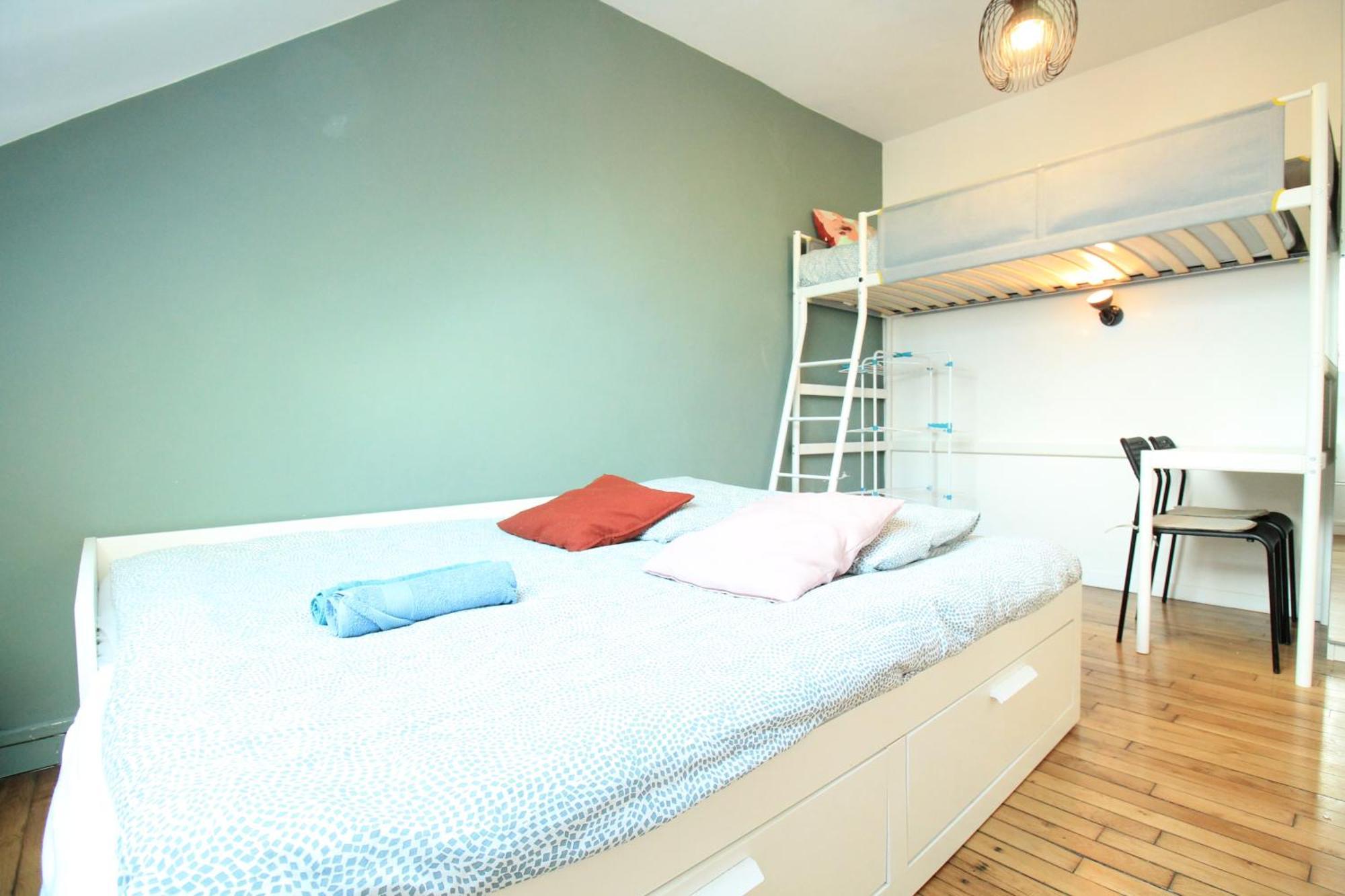 Disponible - Appartement Entier - 10Mn Rer B Aeroport Cdg - Paris Gare Du Nord, T11 Express, Le Bourget, Tout Equipe, Netflix Gratuit, 3 Personnes, 4Eme Etage, Escaliers, Parc Des Expositions, Parking Rue Gratuit Apres 19H Drancy Zewnętrze zdjęcie